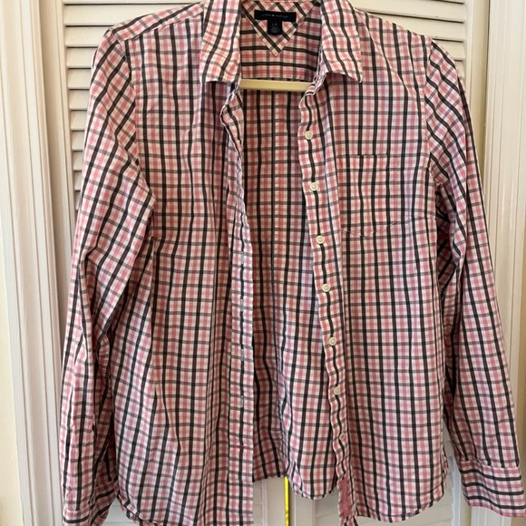 Women's Tommy Hilfiger Button-Down Shirt - Picture 4 of 7